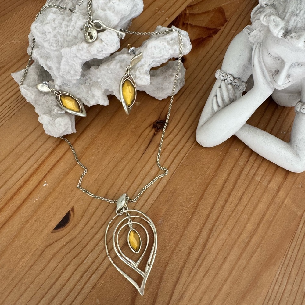 Lucky Brand Silver and Gold Necklace with Marquise Pendant